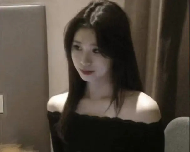 《困困狗》HD高清完整版免费观看无卡顿_困困狗超清画质中文字幕多平台播放_温暖治愈系电影，讲述狗狗如何改变主人一生_提供夸克/阿里云盘资源