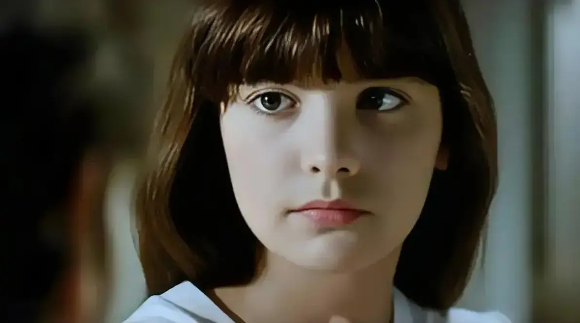 《不伦之恋》HD高清在线播放_未删减家庭伦理剧集_禁忌迷情温柔继母_危险关系下的情感挣扎