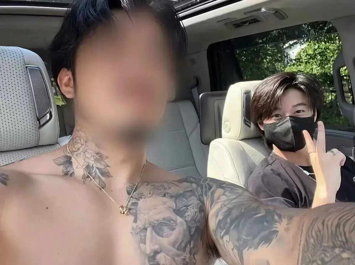 《花臂凉太×花臂老师：花臂夫妇》完整版在线播放_1080P高清画质纹身师夫妇纪录片_夸克/迅雷网盘极速下载_无广告观看花臂凉太与花臂老师的纹身艺术人生