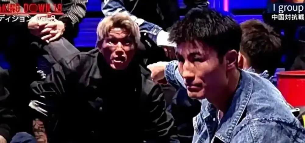 《中国五位猛将出征日本黑帮格斗赛》-资源截图