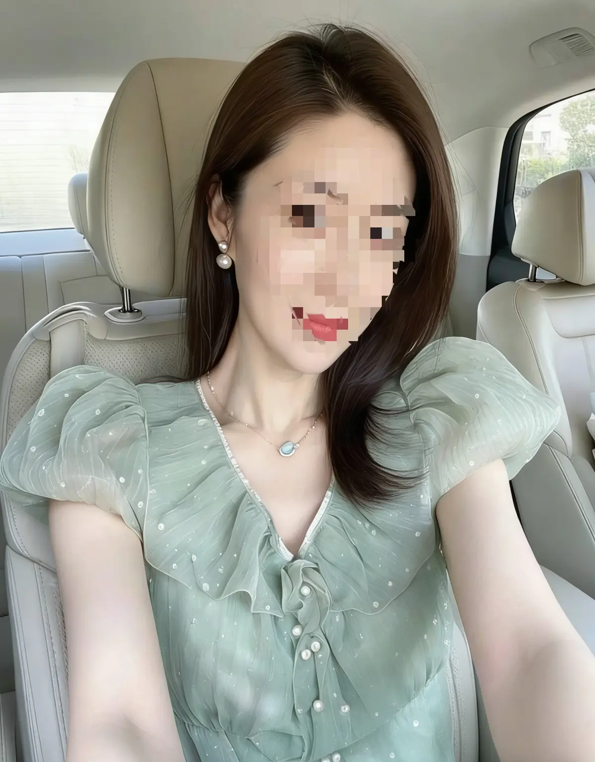 《盐山钢管厂女销售张露文》-资源截图