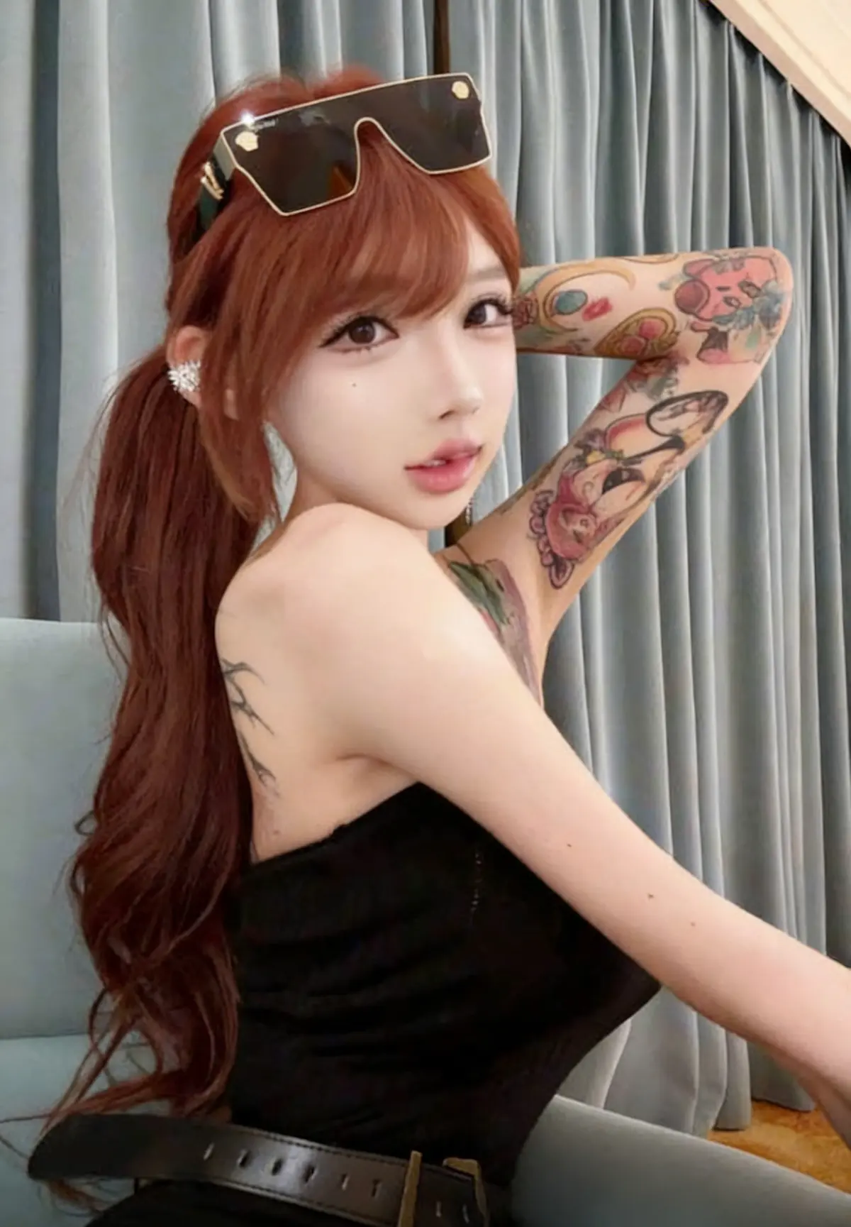 《符文女神见金主内部视频》-资源截图