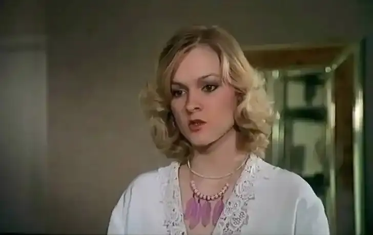 《异国女郎在巴黎2》-资源截图